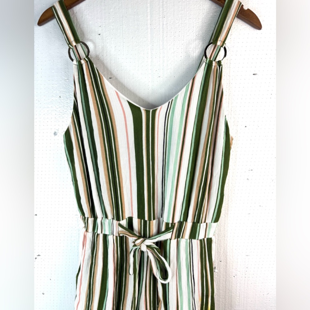Derek Heart L Striped Jumpsuit O-Ring Straps Wide Leg Pocketed Jumpsuit in Green - Picture 4 of 11